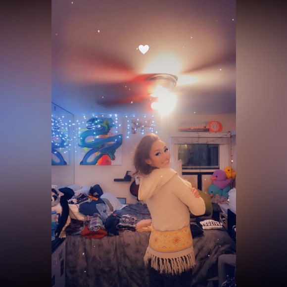 Cream Hooded Cardigan with Fringe and Pattern - Picture 3 of 17